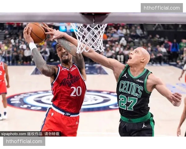 凯尔特人107-79轻取雄鹿 布朗30分13篮板展示统治力 凯尔特人107-79轻取雄鹿 布朗30分13篮板展示统治力