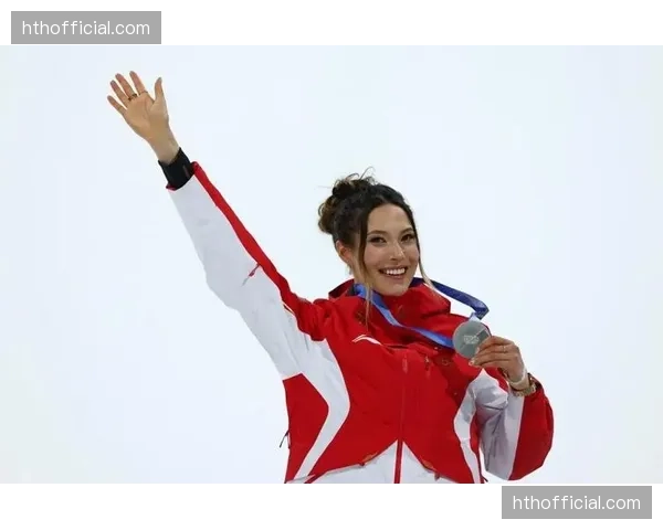 谷爱凌大跳台摘银 自由式滑雪项目国际竞争格局呈现新变化